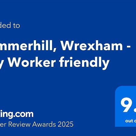 Summerhill, Wrexham - Key Worker Friendly Екстериор снимка
